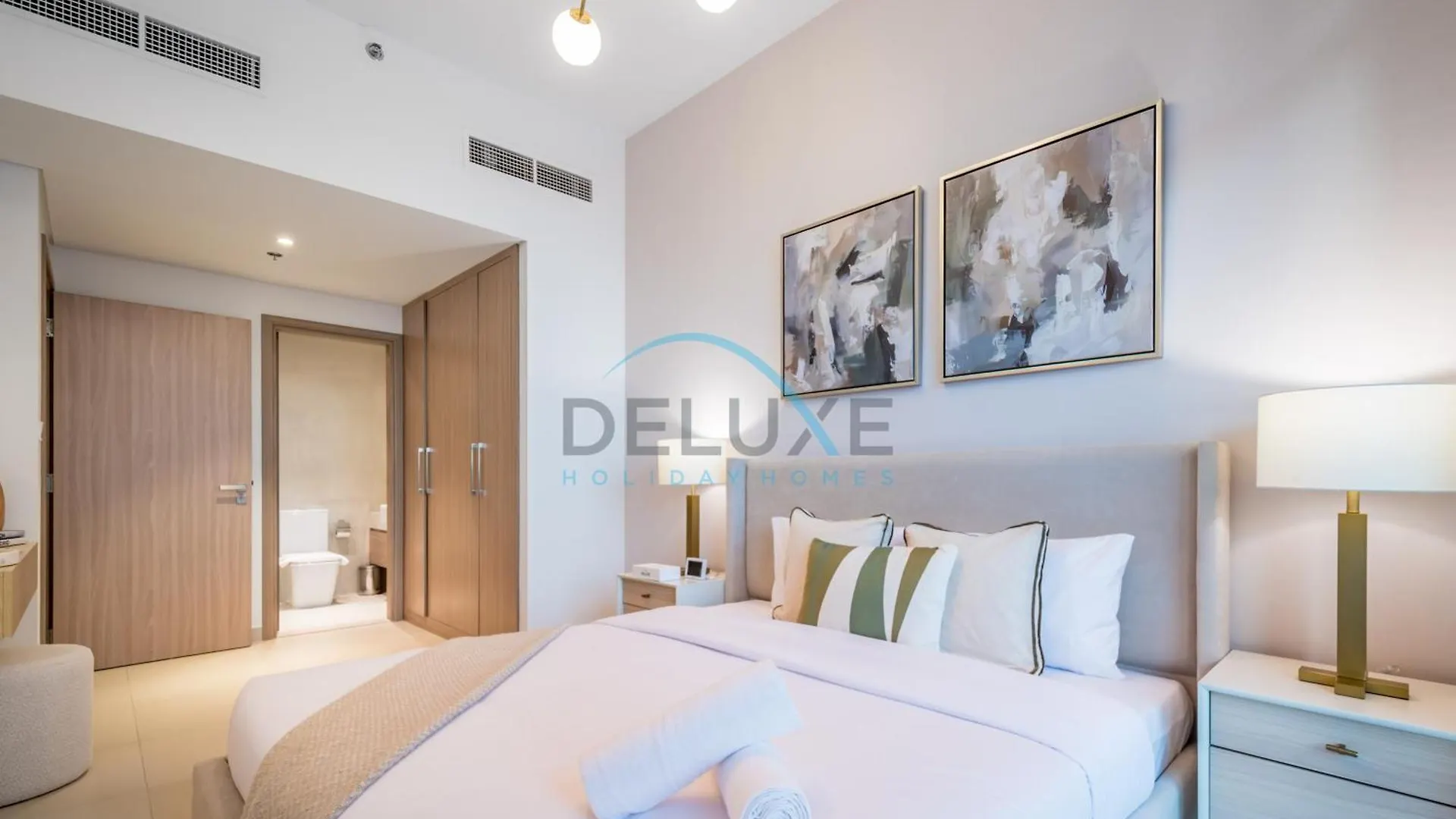 Contemporary 2Br In Azizi Park Avenue, Nad Al Sheba By Deluxe Holiday Homes Dubai 0*,  United Arab Emirates