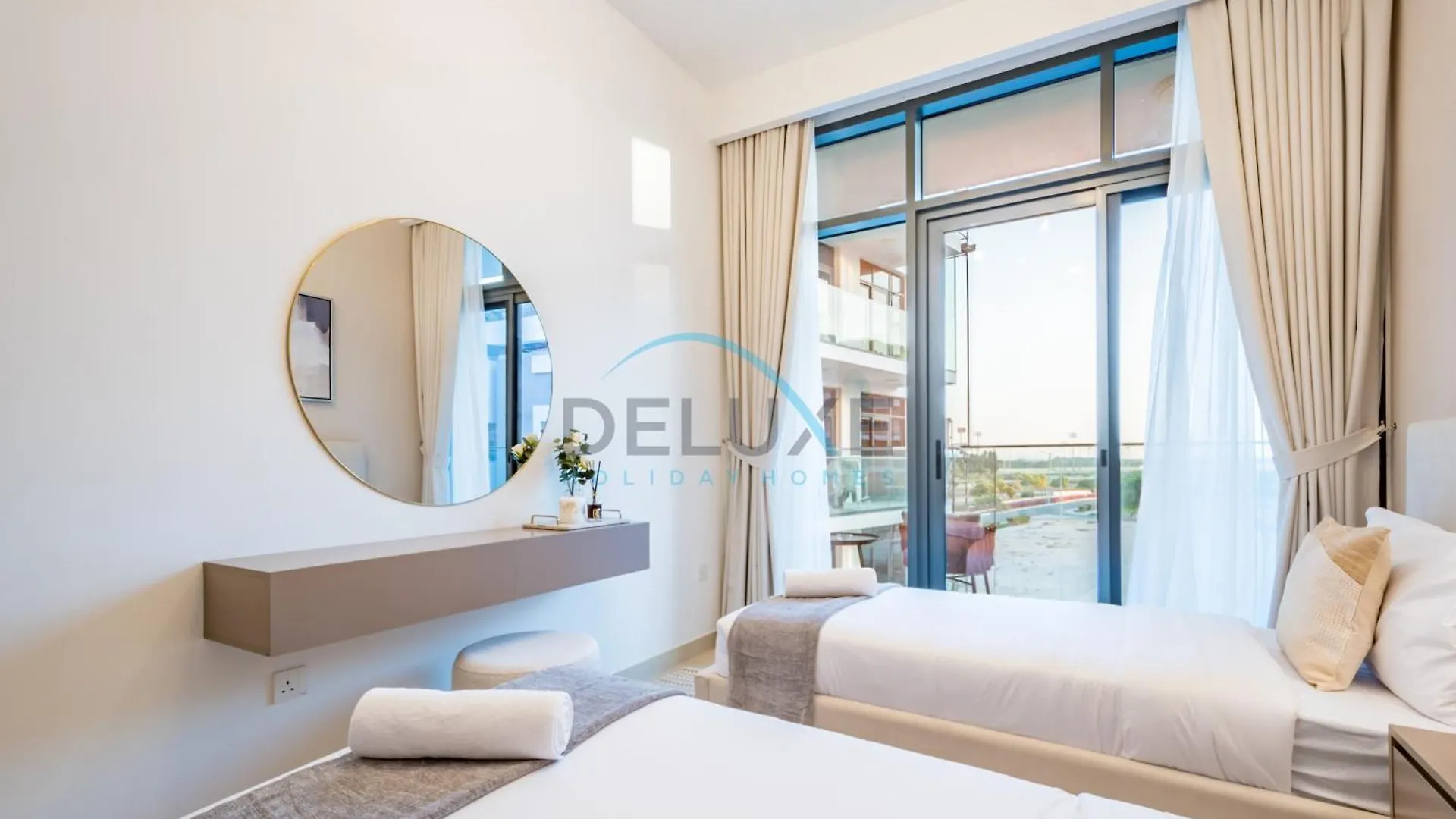 Contemporary 2Br In Azizi Park Avenue, Nad Al Sheba By Deluxe Holiday Homes Ντουμπάι 0*,