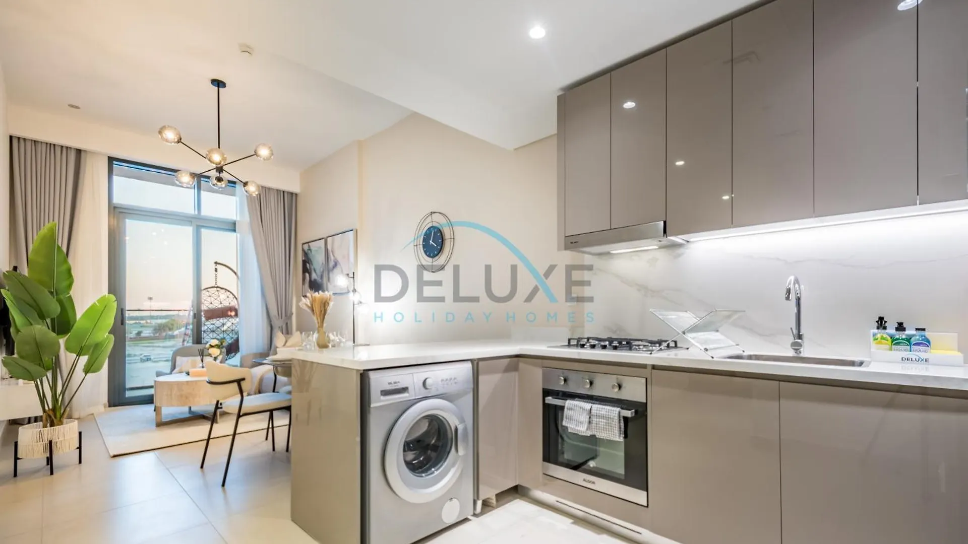 Contemporary 2Br In Azizi Park Avenue, Nad Al Sheba By Deluxe Holiday Homes Ντουμπάι